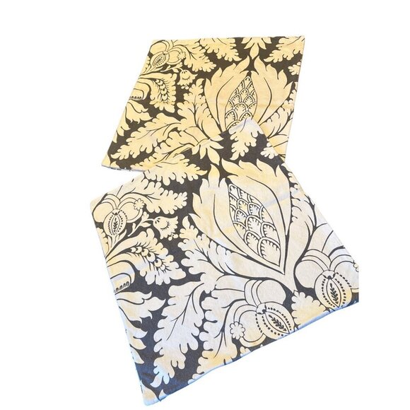 Pottery Barn 100% Cotton Decorative Pillow Covers 24"x24" Black & White Floral - Picture 1 of 4